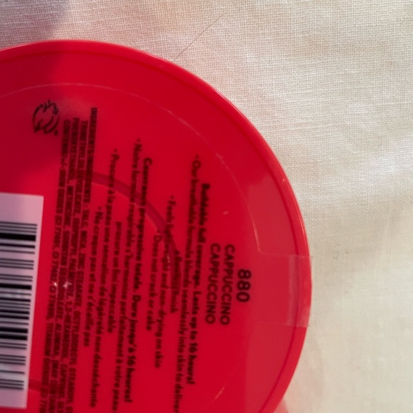 Cover Girl outlast extreme ware pressed powder.‎ Set of two - Picture 1 of 2